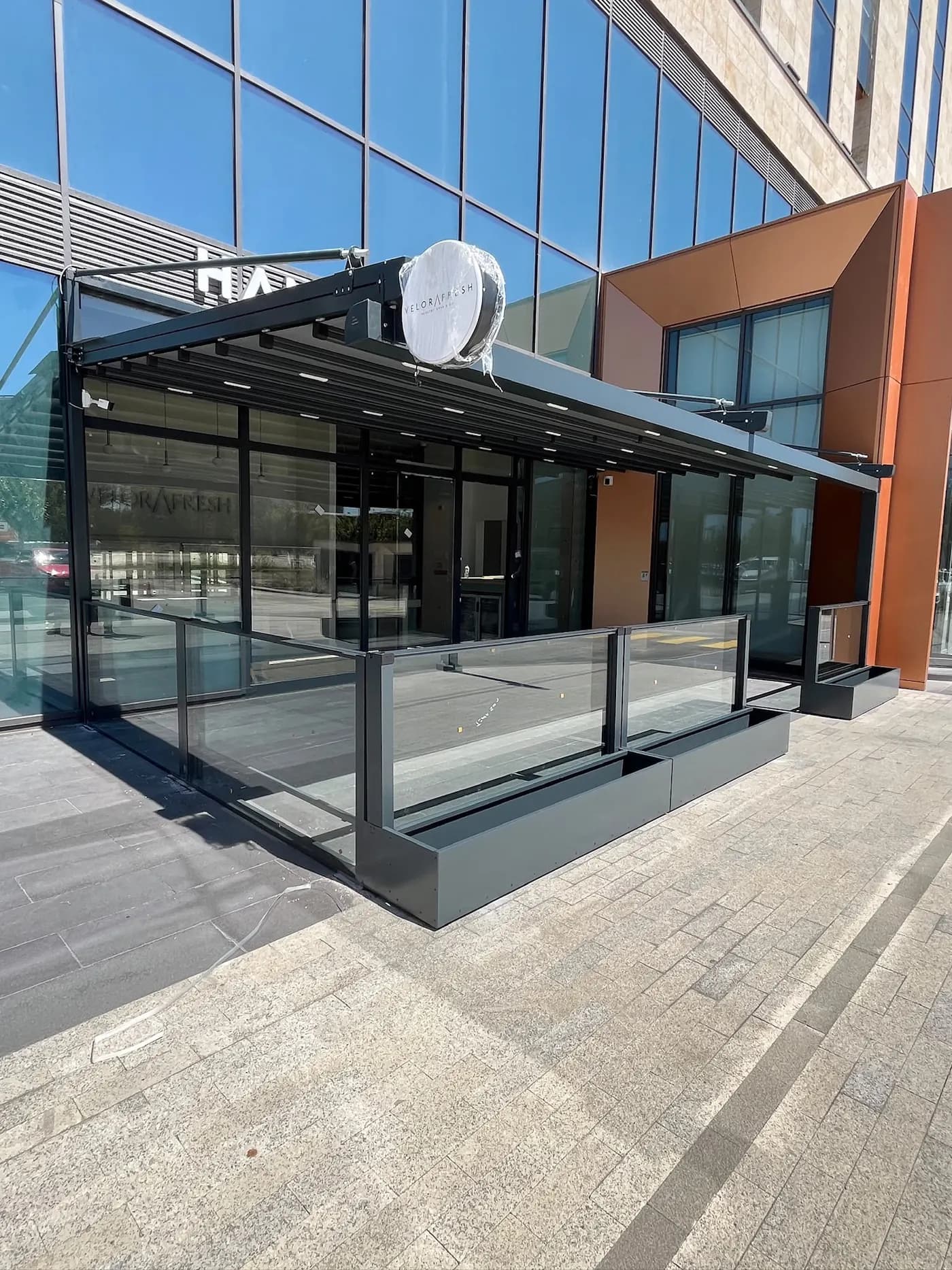 Pergola Tente + Rüzgar Kırıcı uygulaması. Mustafa Kemal, Ankara