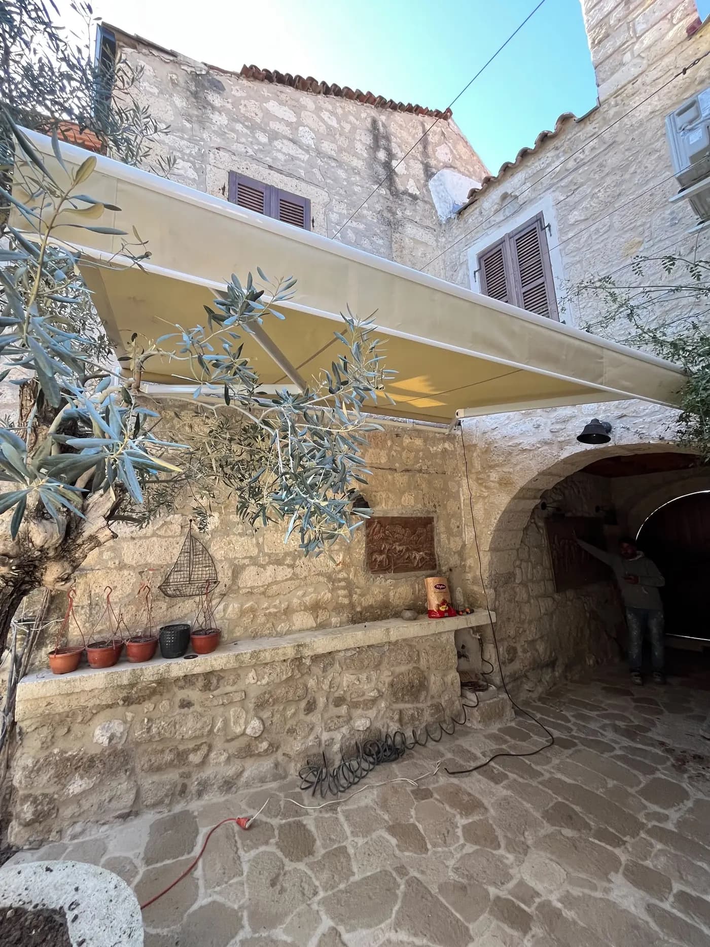 Mafsallı Tente uygulaması. Çeşme, İzmir